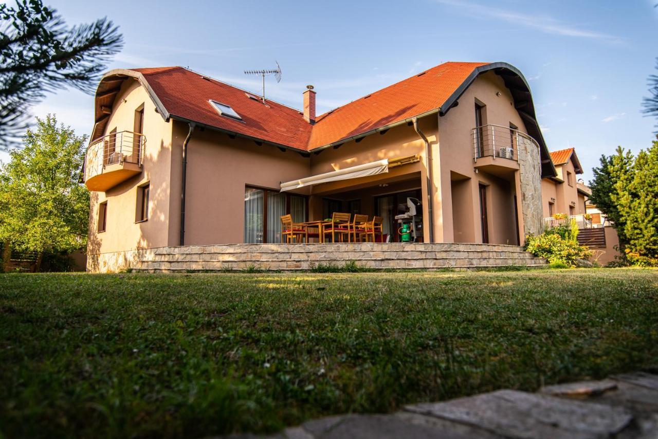Villa With Pool & Sauna In Beer Village فيلكه بوبوفيتشي المظهر الخارجي الصورة